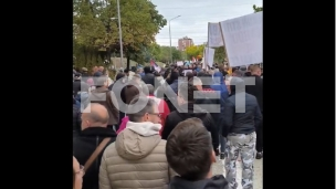 Pare za vlast, otrov za narod